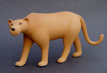 Keramik Löwin Tierfigur